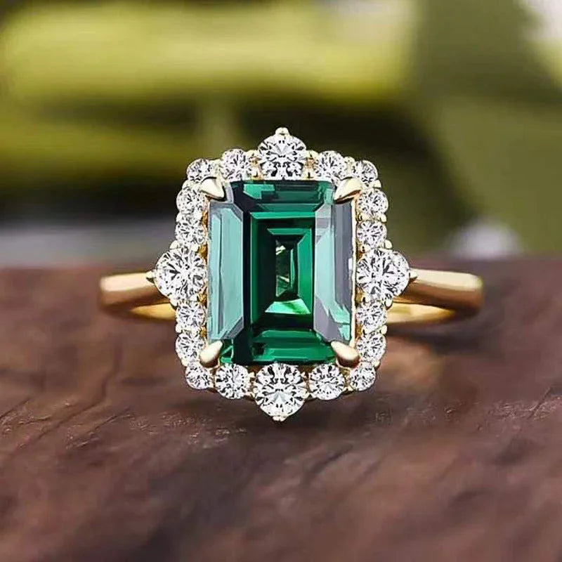 Kráľovský smaragd - Elegantný prsteň
