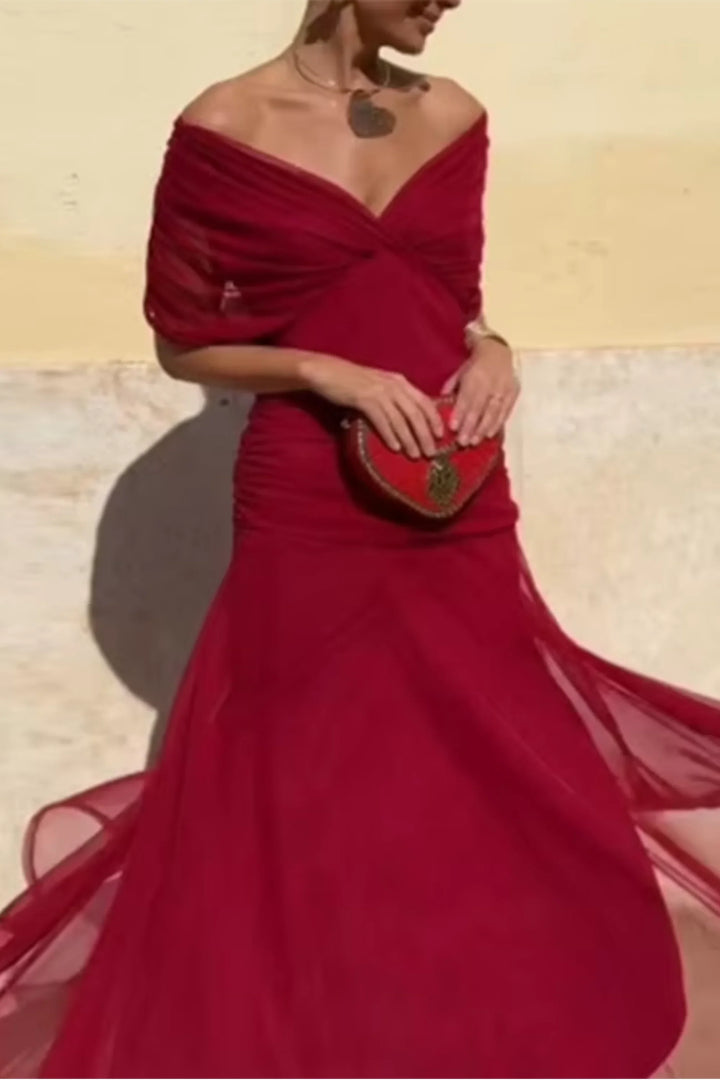 Elegantné dlhé spoločenské šaty s výstrihom do V