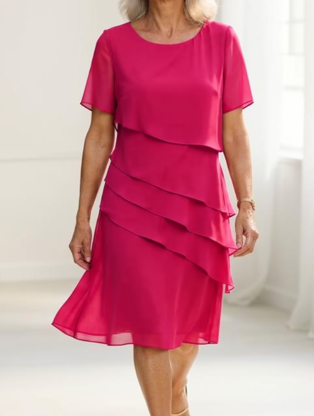 Dagmar – Róba elegancia plynúca s volánmi