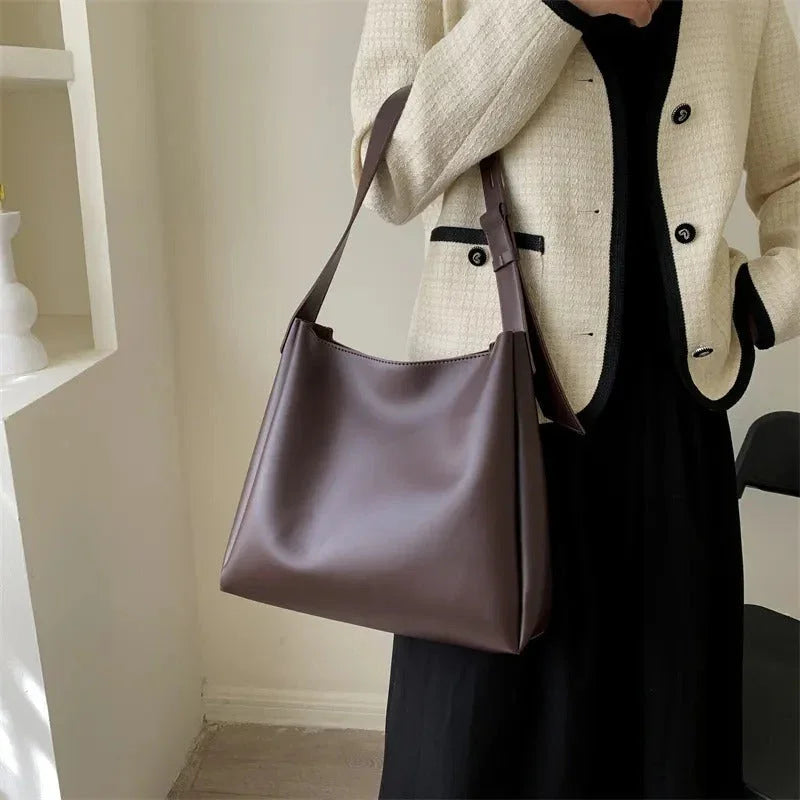 Zara | Priestranná Dámska Taška