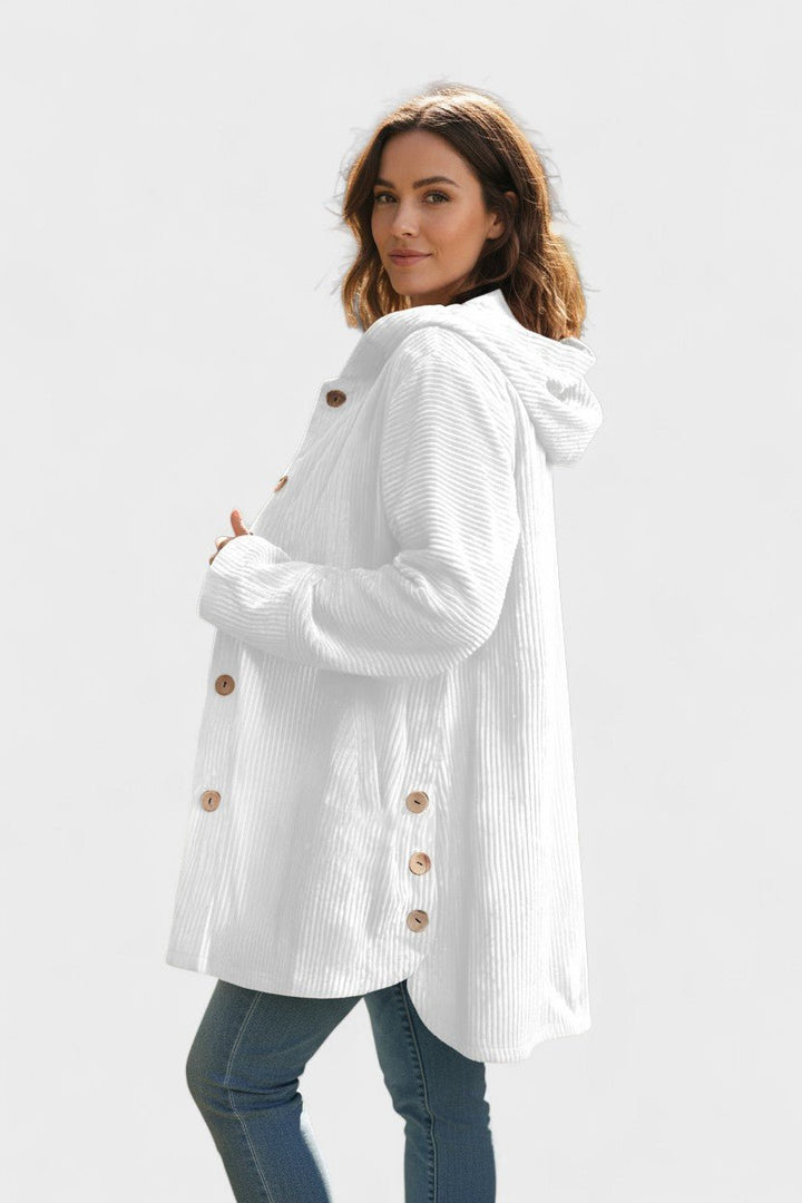 Amalie  | Elegantný velúrový kabát v luxusnom dizajne