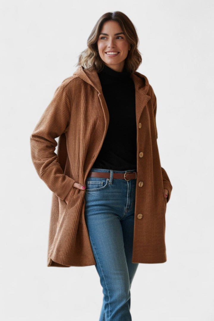 Amalie  | Elegantný velúrový kabát v luxusnom dizajne