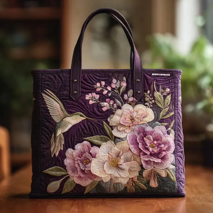 Ručne vyrobená taška s matelášovým vzorom – kolibríky a orchidey