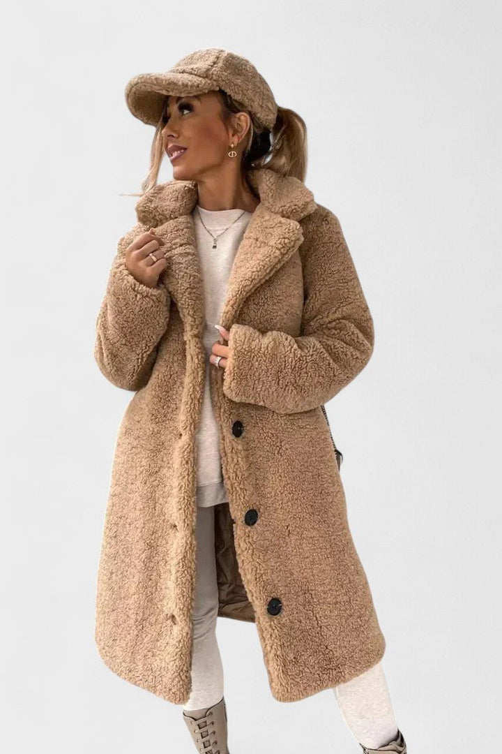 Birgitte  | Elegantná teddy bunda s luxusným dizajnom