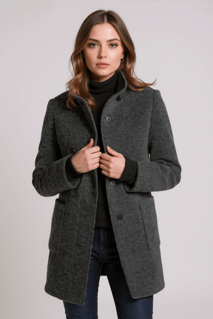 Fiora  | Elegantný kabát s nordickým dizajnom