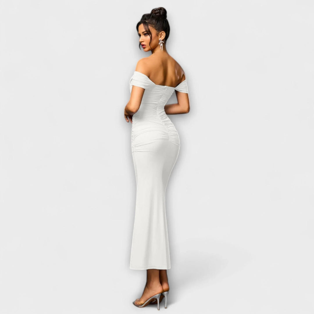 Ione   ｜ Šaty Bodycon s odhalenými ramenami a riasením