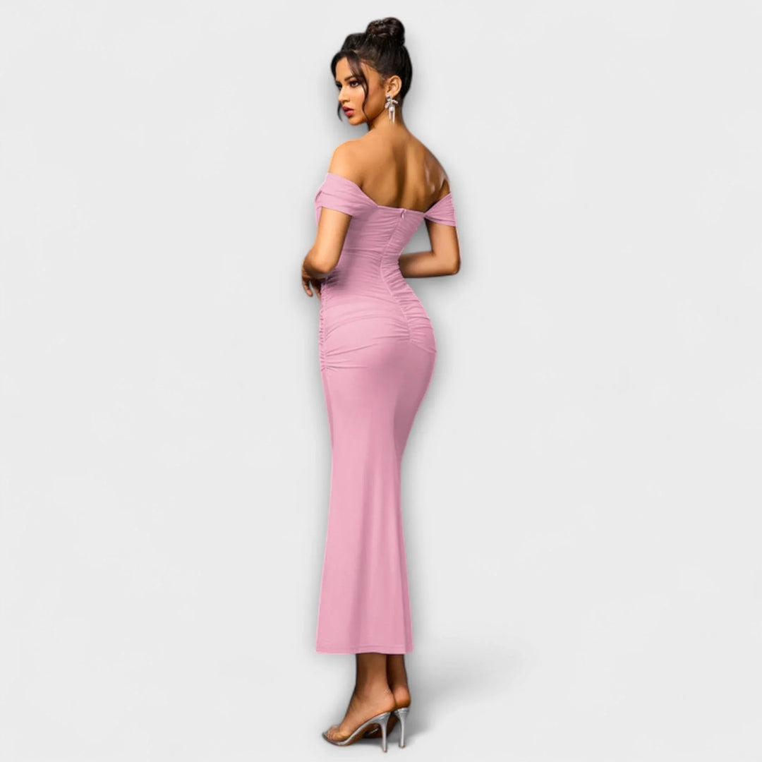 Ione   ｜ Šaty Bodycon s odhalenými ramenami a riasením