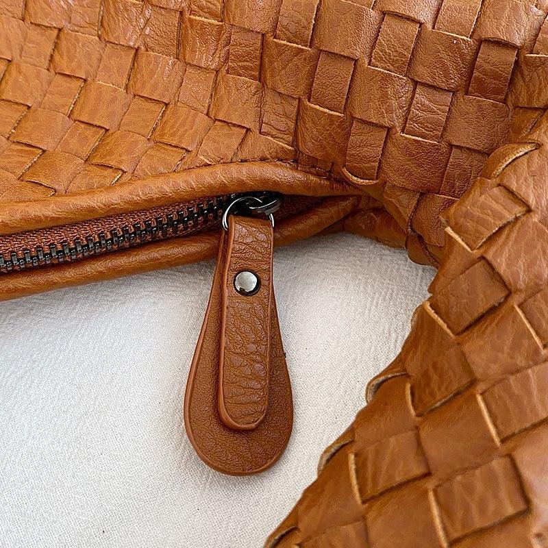Victoria | Stylish Tote Bag