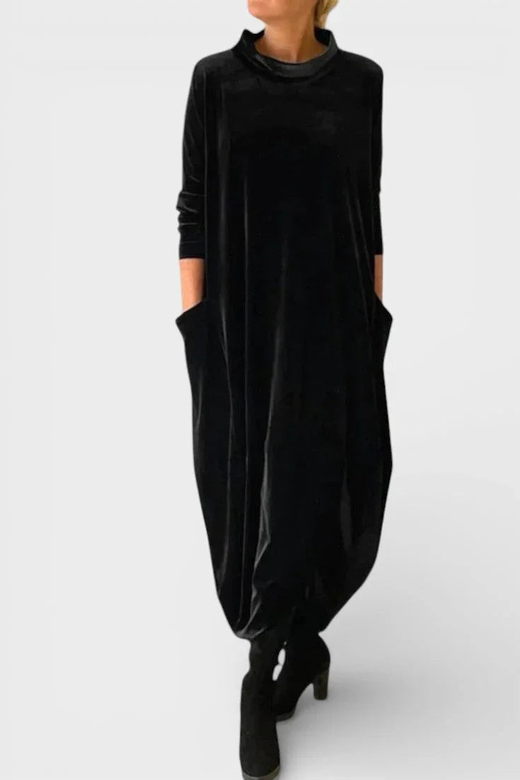 Saskia  | Elegantné sametové šaty s kapsami