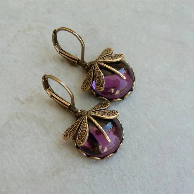 Sférické náušnice so zlatníkom v antickom zlate