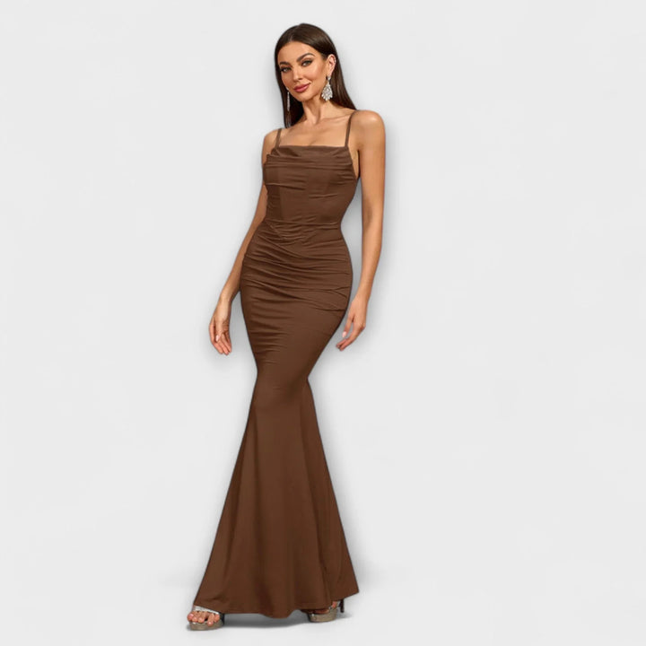 Callie   ｜Elegantné Rúškové Šaty